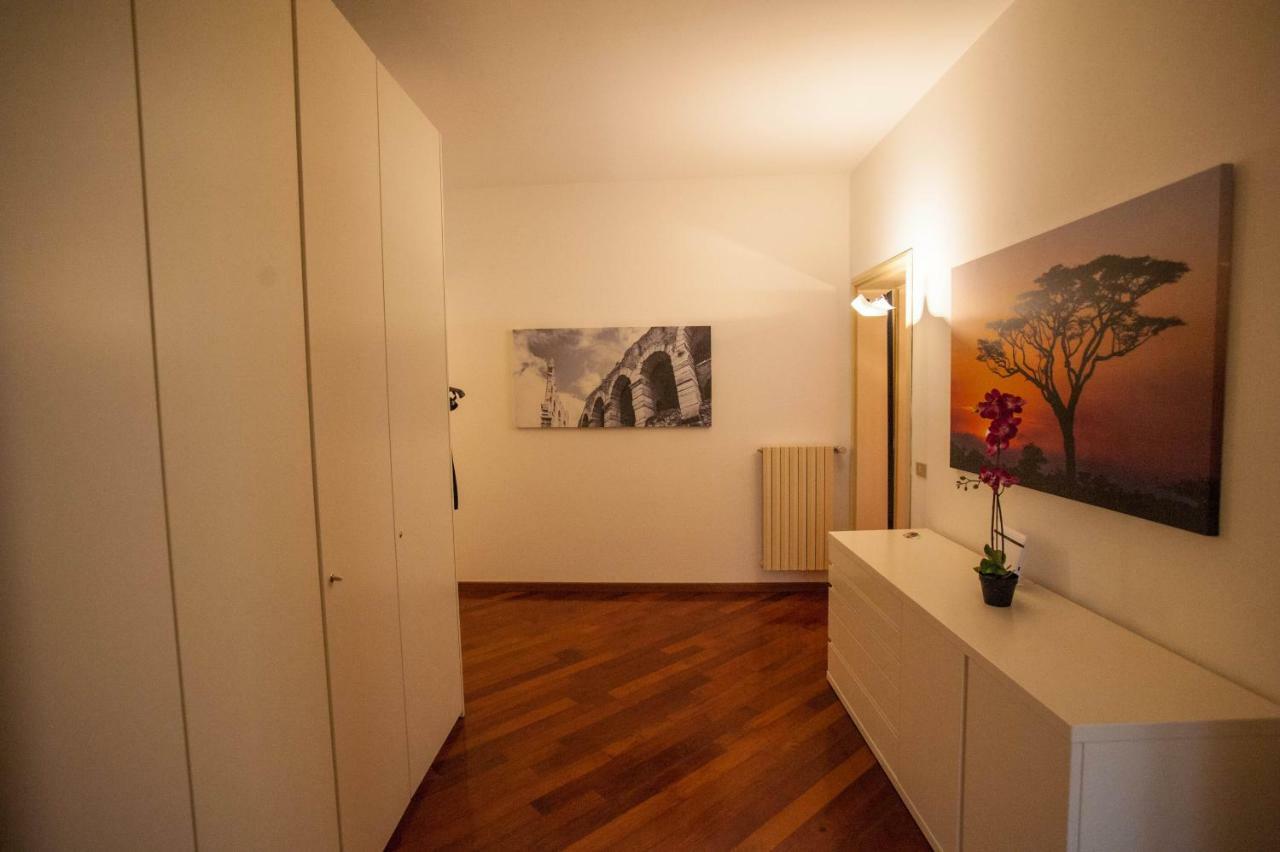 Italianflat - Via Mazzini Apartment Verona Ngoại thất bức ảnh