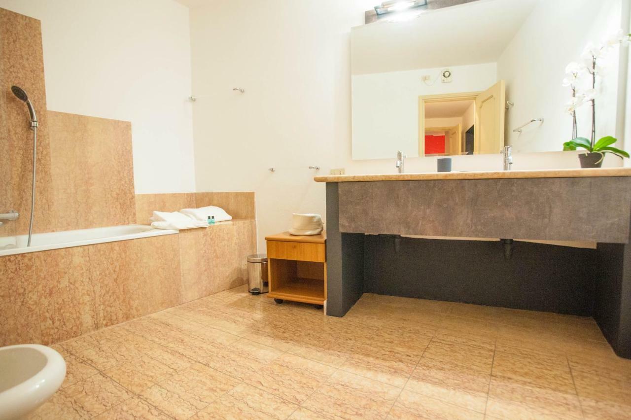 Italianflat - Via Mazzini Apartment Verona Ngoại thất bức ảnh