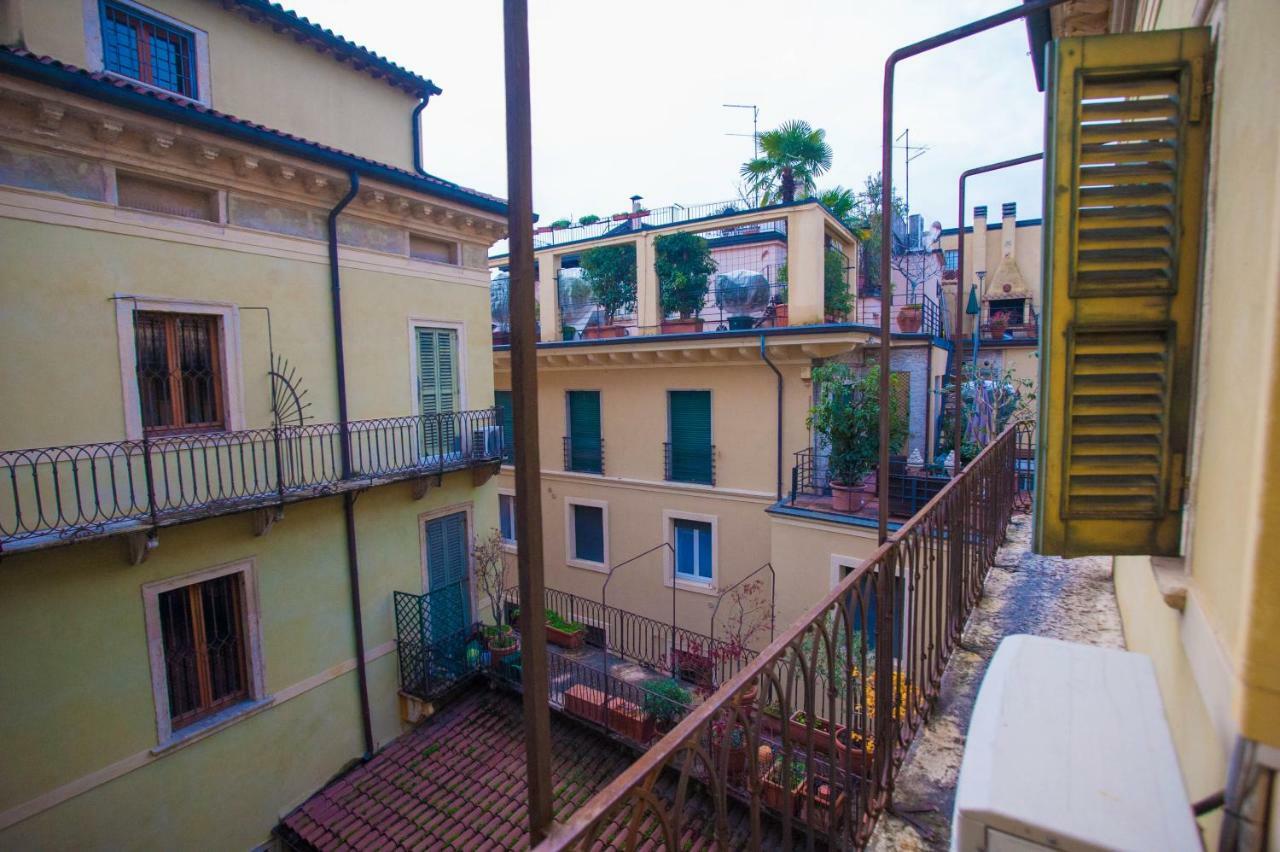Italianflat - Via Mazzini Apartment Verona Ngoại thất bức ảnh