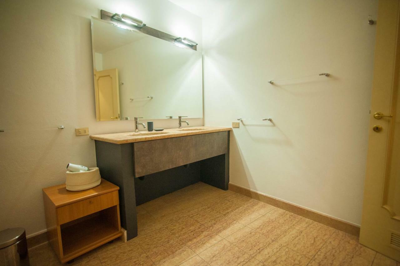 Italianflat - Via Mazzini Apartment Verona Ngoại thất bức ảnh